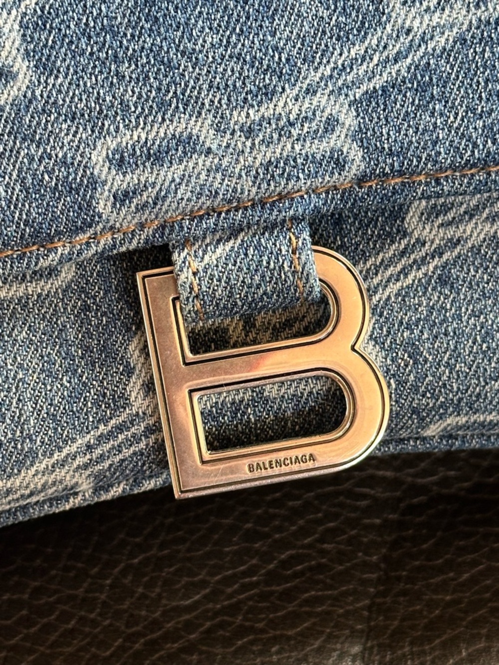 Balenciaga Denim Hourglass Top-Handle Bag in Blue - Picture 2 of 14